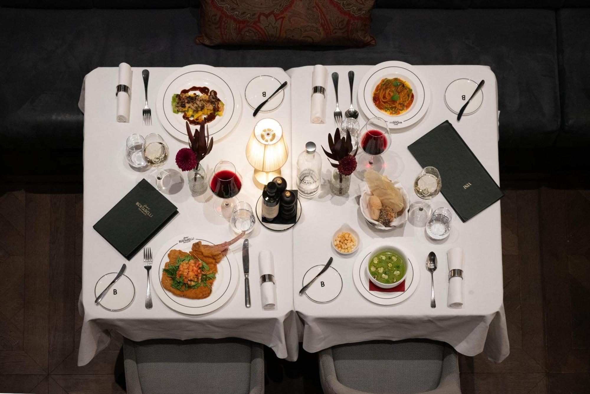 Palazzo Touring Club Milan, A Radisson Collection Hotel — Photos 1
